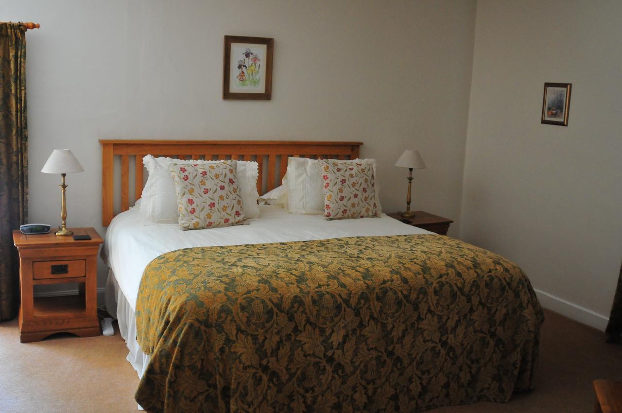 Achintee Farm Guest House ฟอร์ตวิลเลียม ภายนอก รูปภาพ